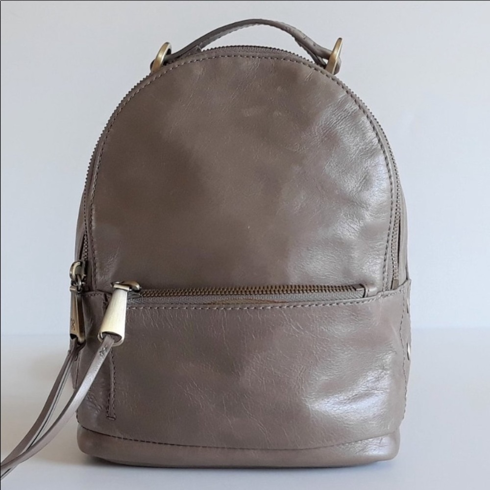HOBO Revel taupe convertible backpack crossbody